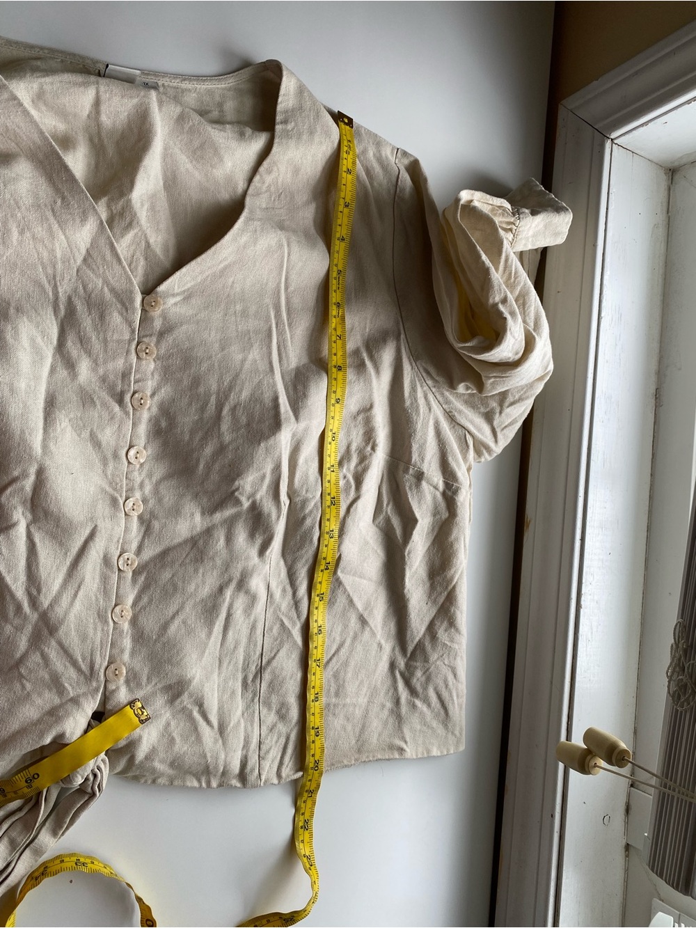 Joie Linen Blend Tie Front Blouse Woman 1X Beige Button Front Boho Top Softgirl - Picture 13 of 14